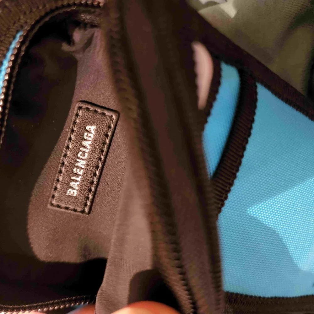 Balenciaga EXPLORER ARM PHONE HOLDER